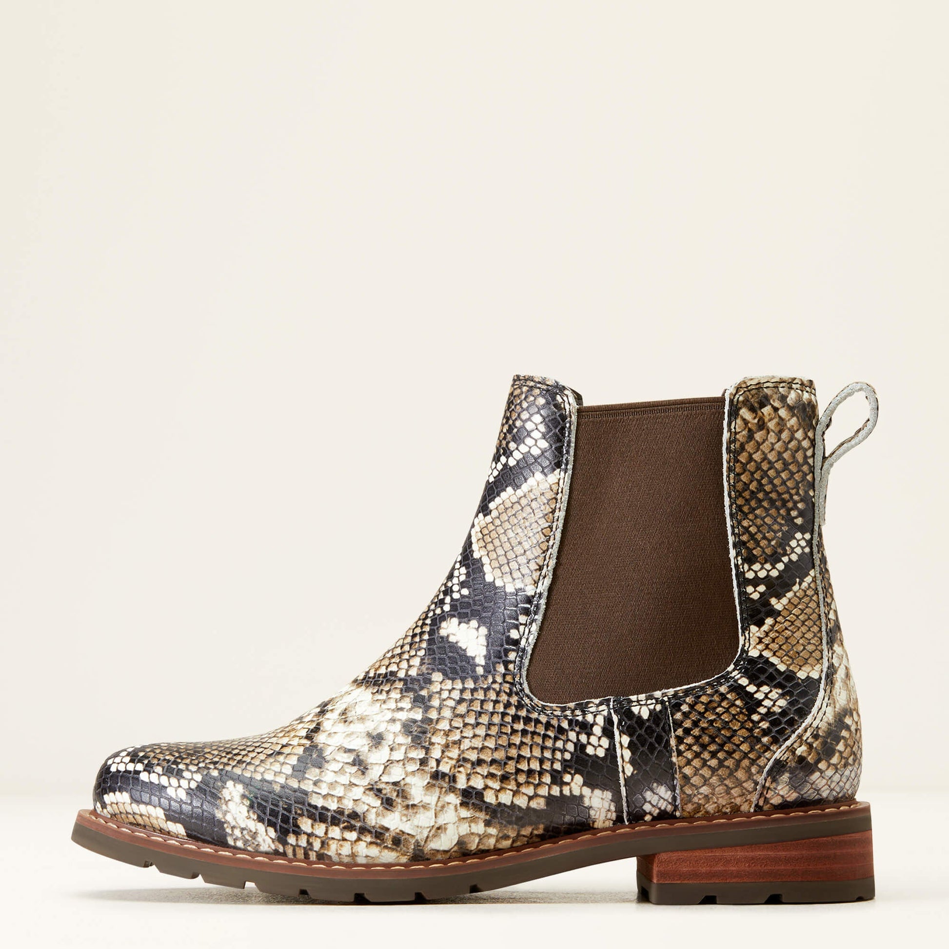 Wexford Chelsea Boot Women | Ariat on sale