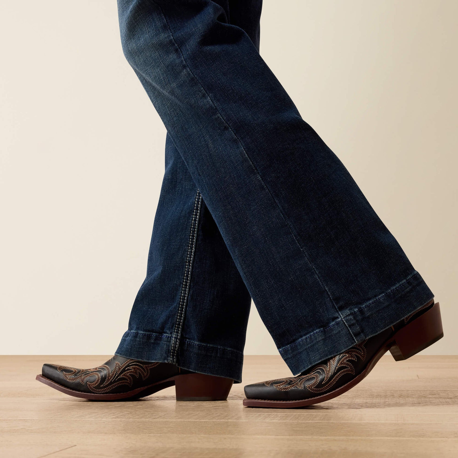 Trouser Perfect Rise Aisha Wide Leg Jean Women | Ariat online
