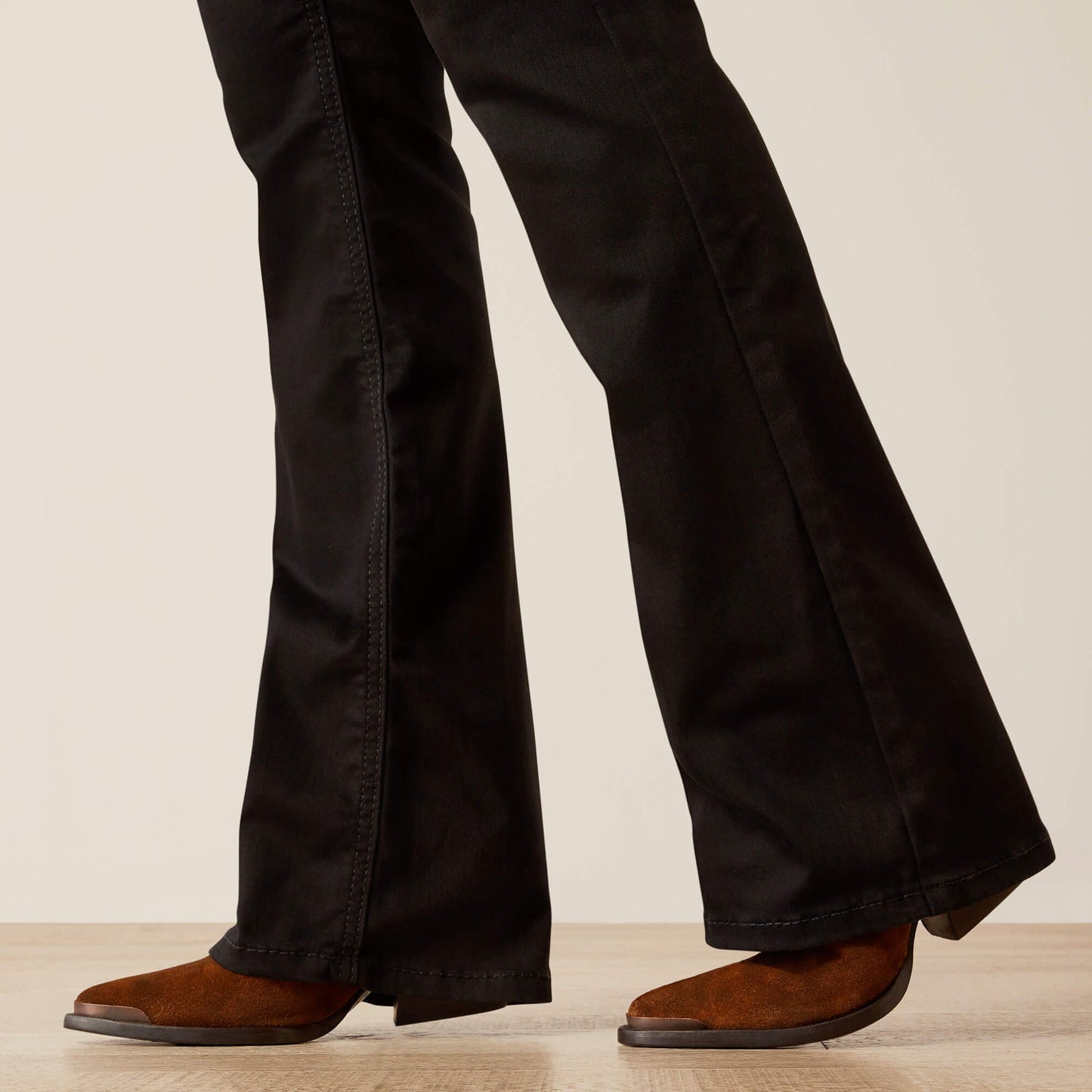 Perfect Rise Ella Boot Cut Jeans Women | Ariat online shop