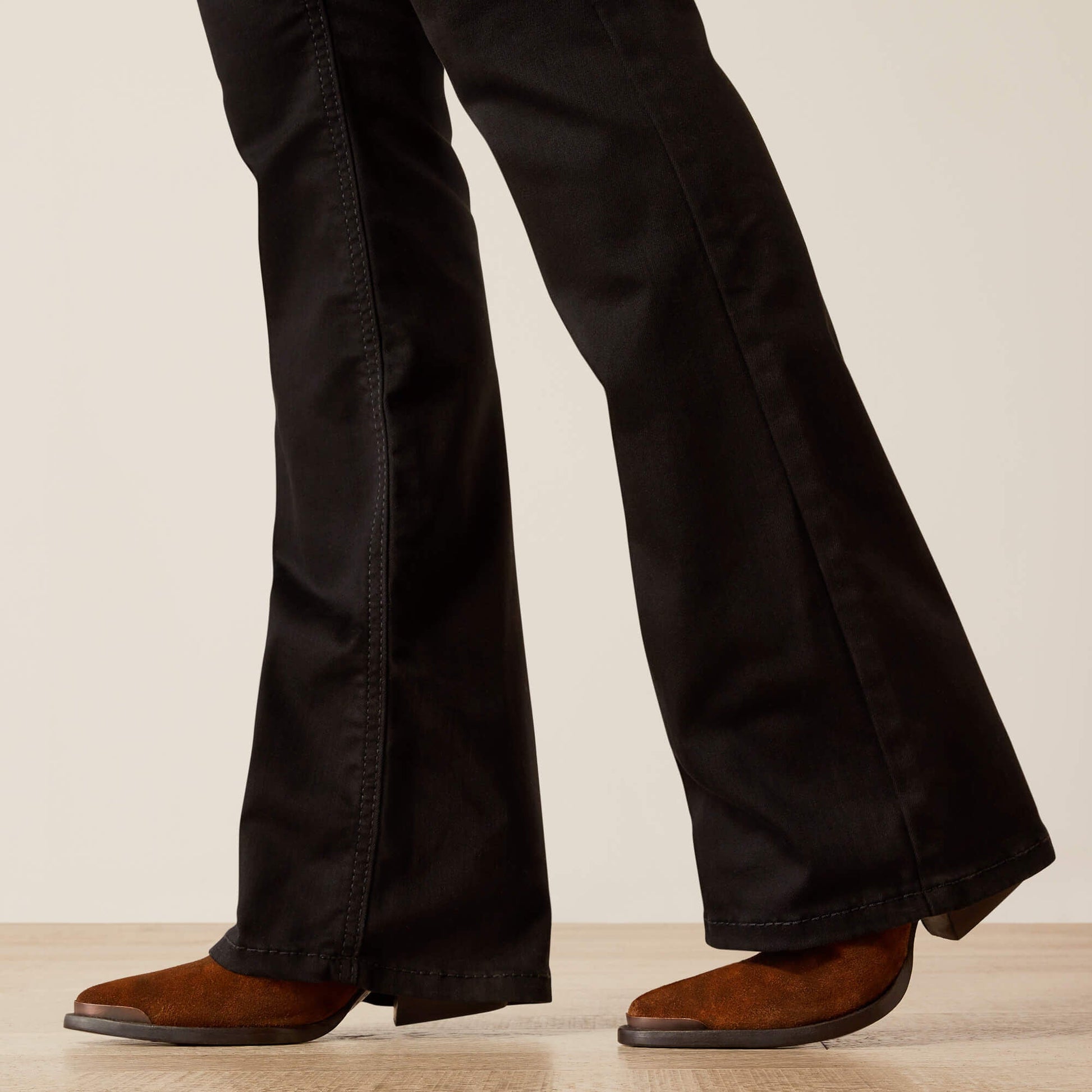 Perfect Rise Ella Boot Cut Jeans Women | Ariat online shop