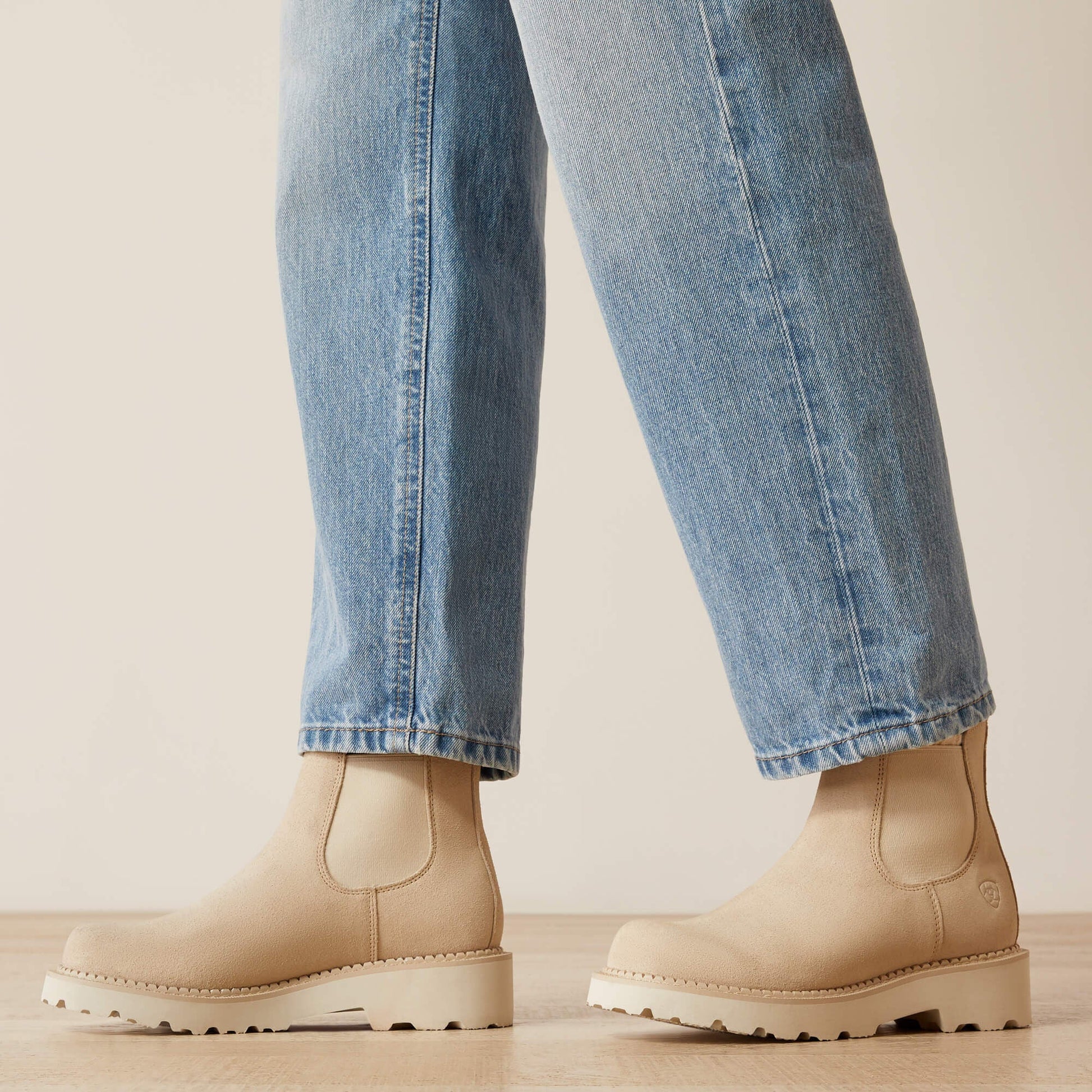 Ultra High Rise Tomboy Straight Leg Jeans Women | Ariat discount