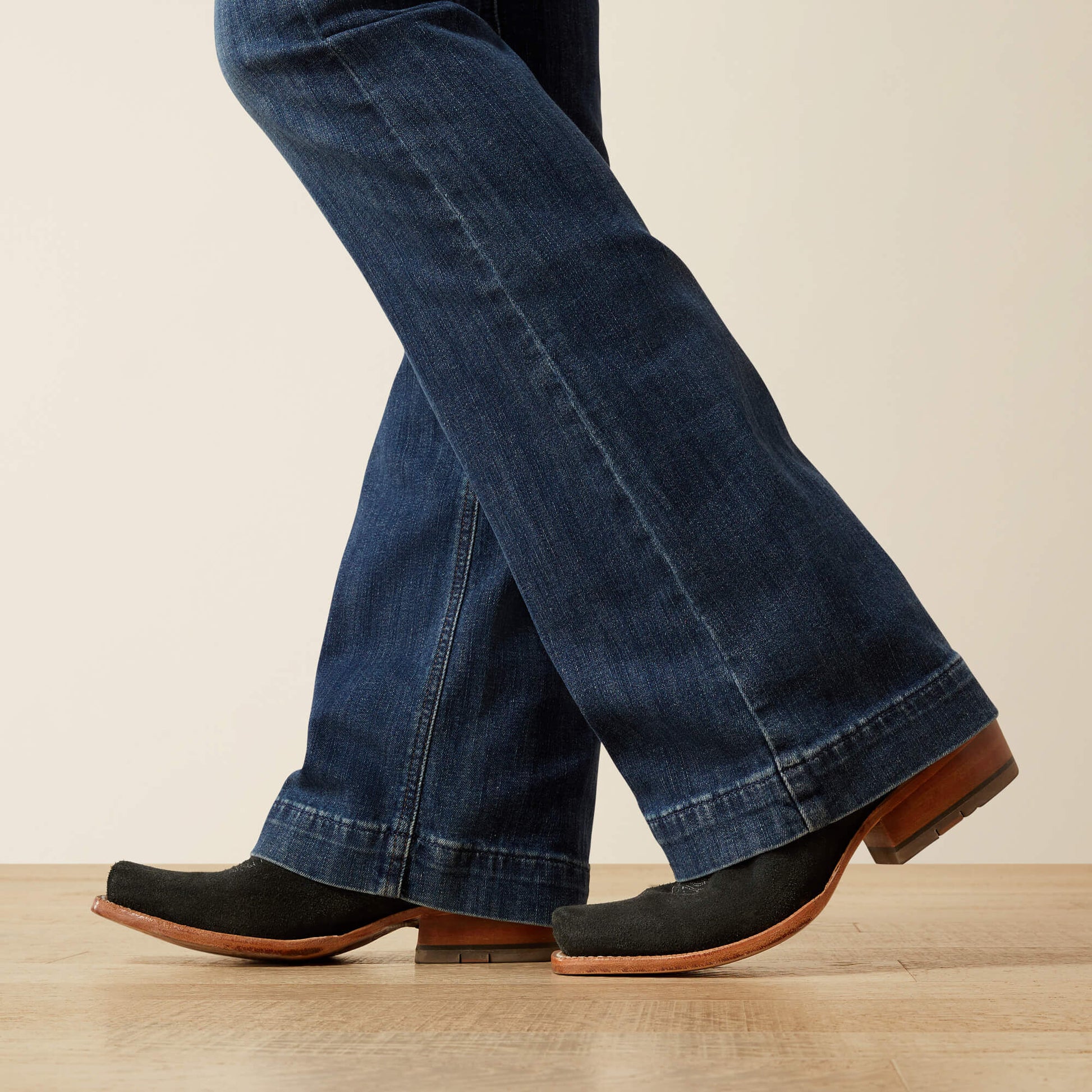 Perfect Rise Bessie Slim Trouser Jeans Women | Ariat outlet