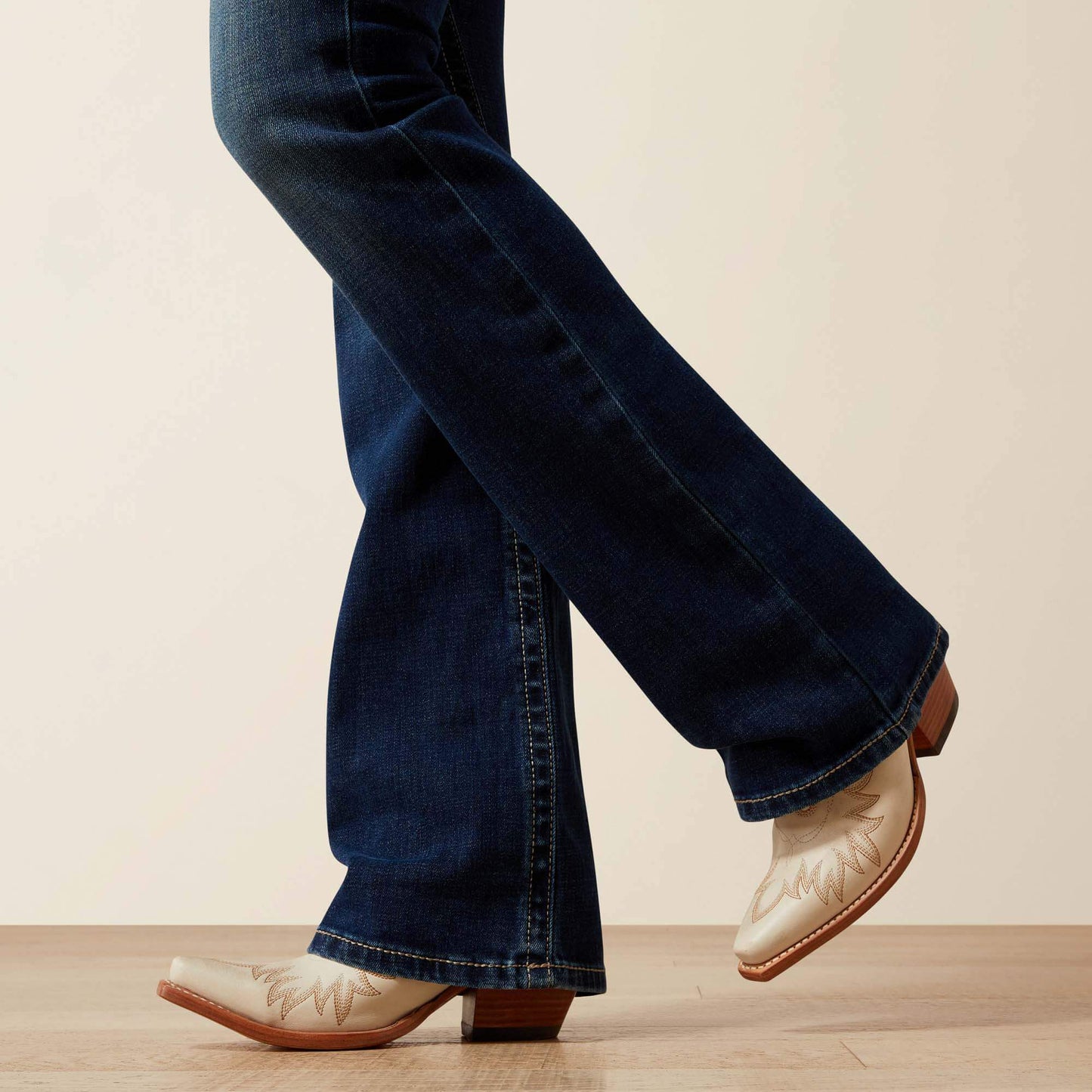 Perfect Rise Adalynne Boot Cut Jean Women | Ariat discount