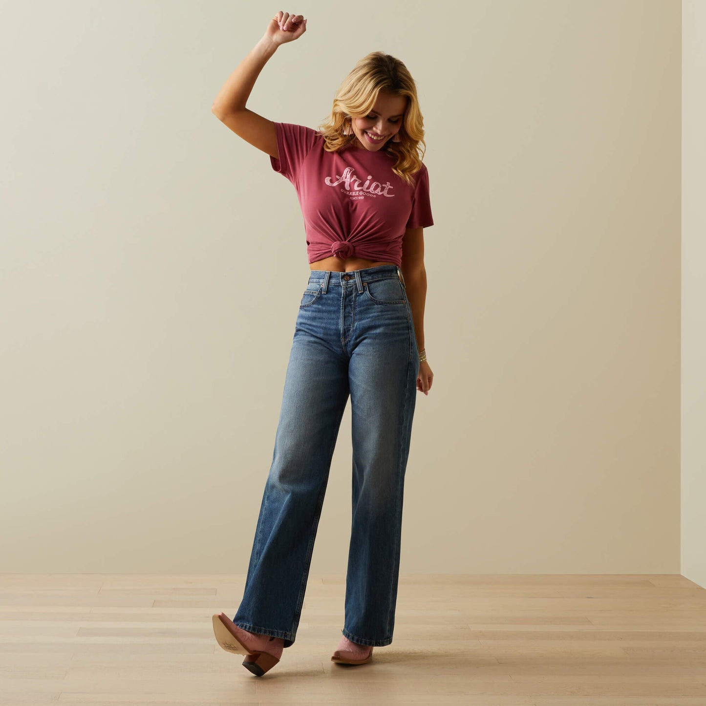 Ultra High Rise Tomboy Wide Jean Women | Ariat online