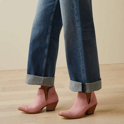 Ultra High Rise Tomboy Wide Jean Women | Ariat online