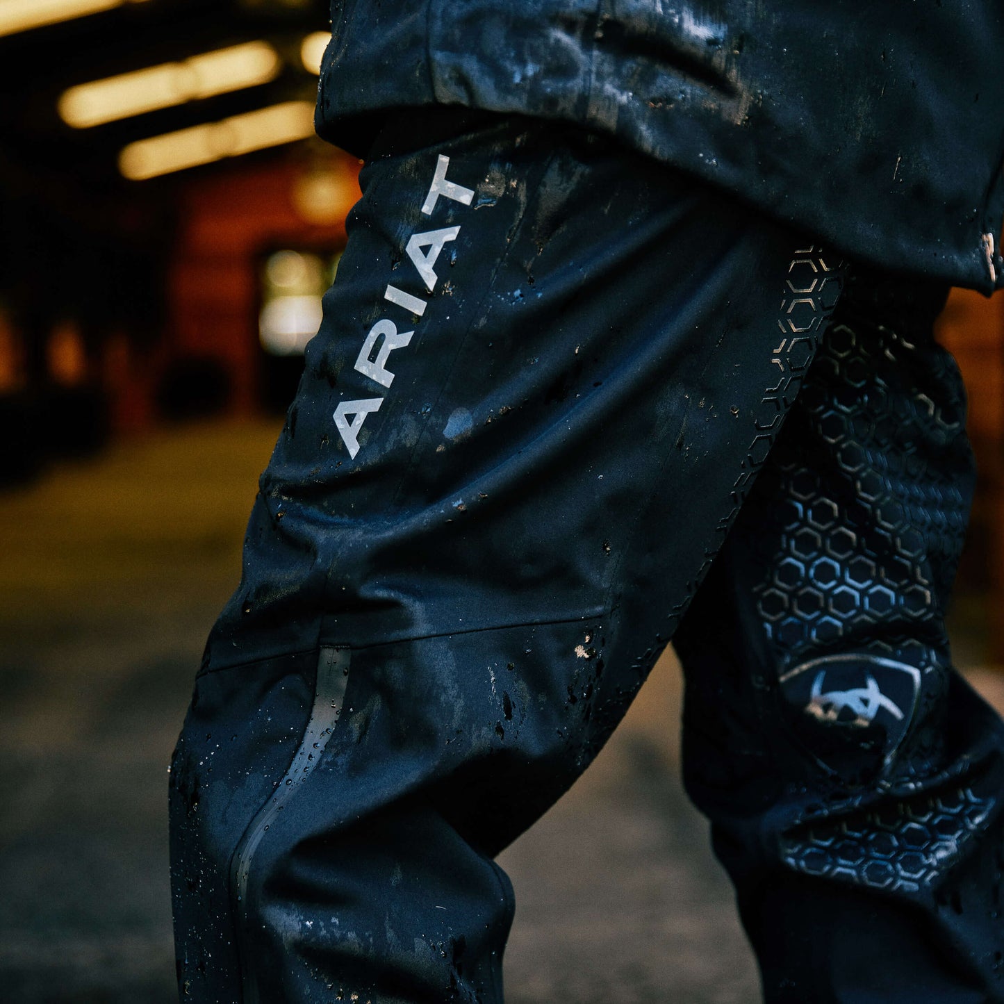 Venture H2O Shell Full Seat Pant Women | Ariat outlet