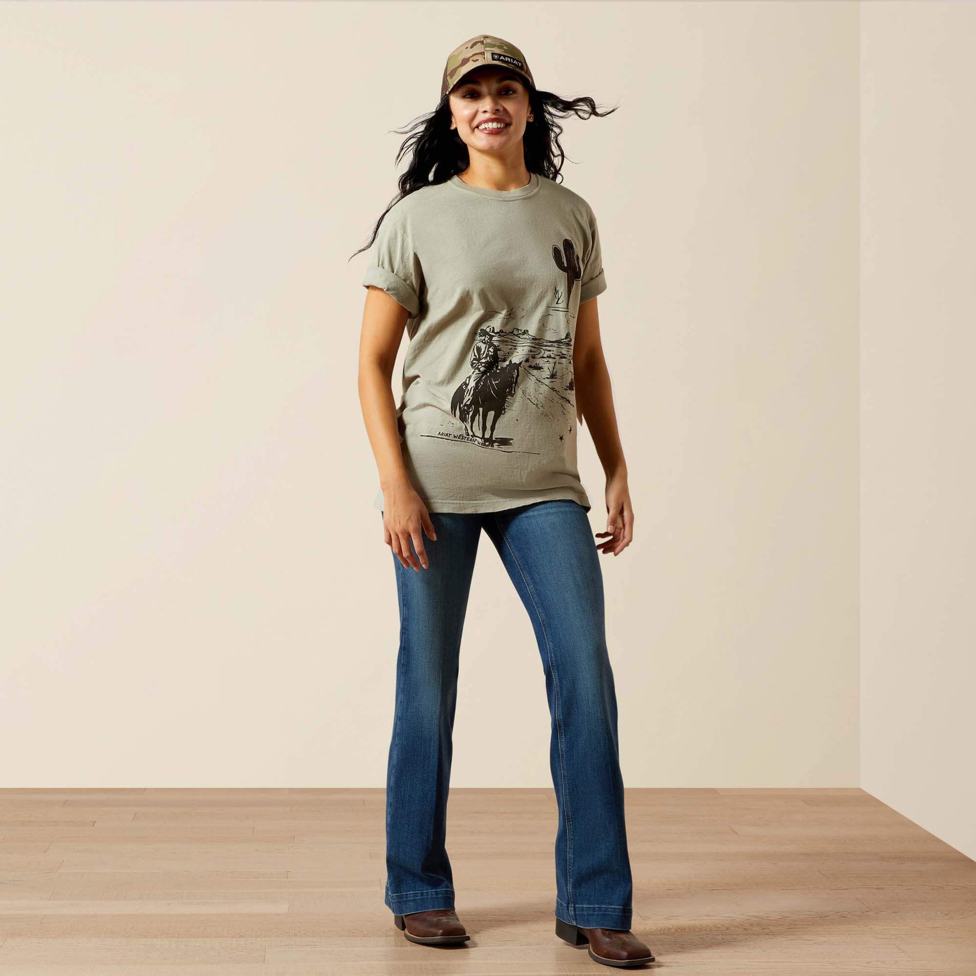 Ariat Sketchy Cowboy T-Shirt Women | Ariat online