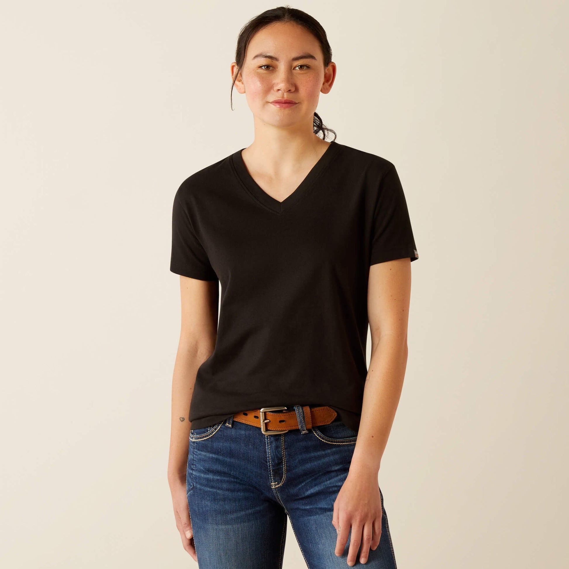 Rebar Cotton Strong Standard V-Neck T-Shirt Women | Ariat sale
