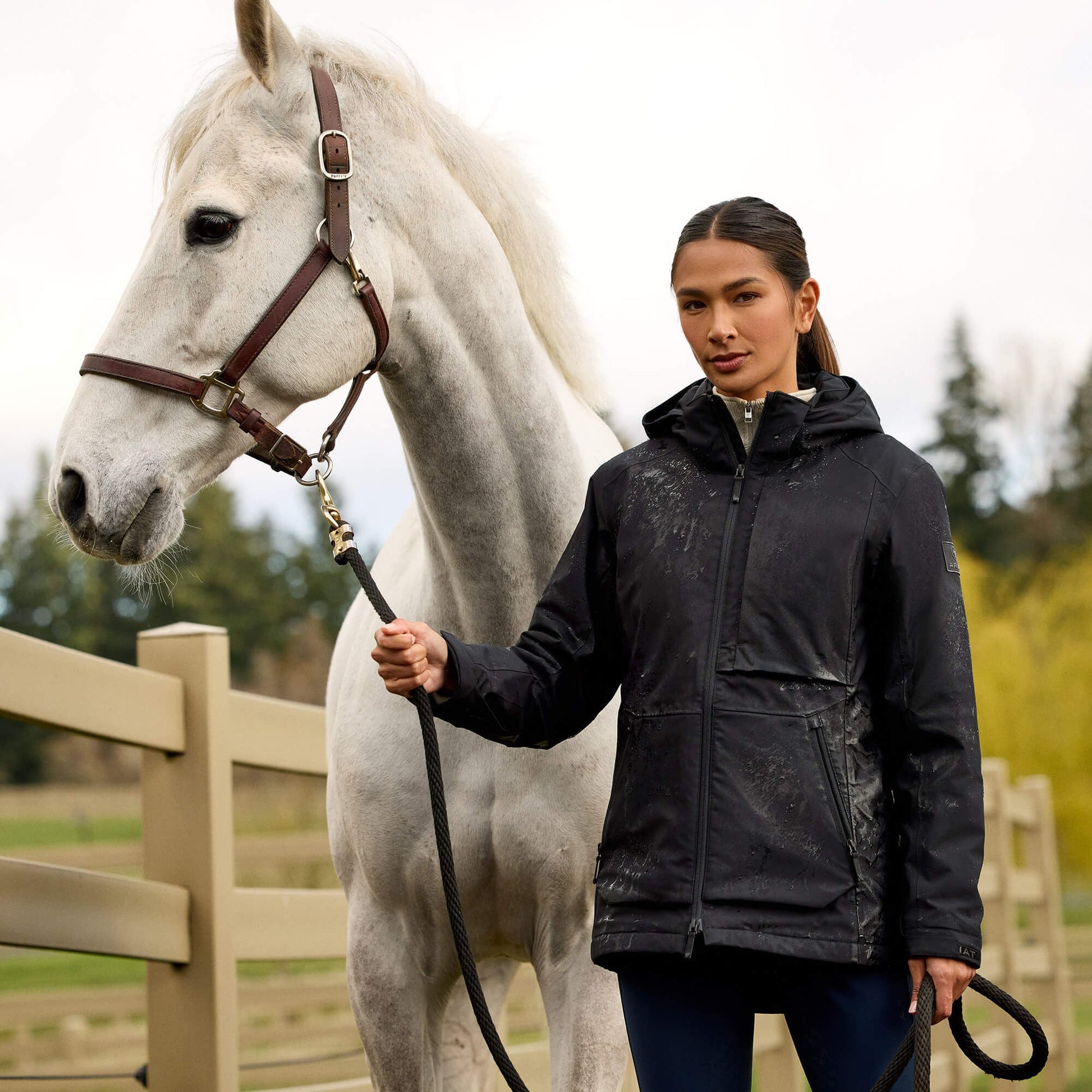 Outer Banks Waterproof Jacket Women | Ariat online shop