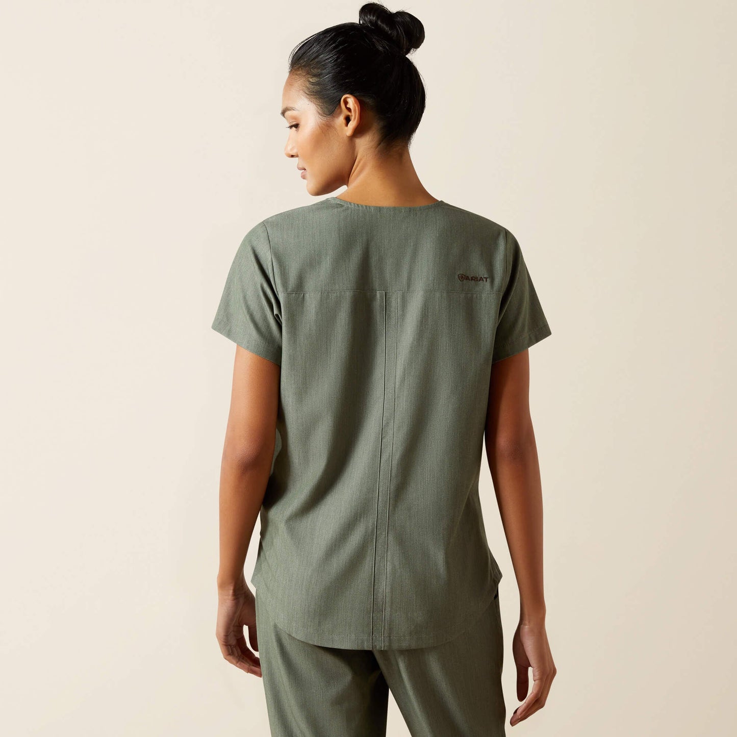 Beth Basic Scrub Top Women | Ariat outlet