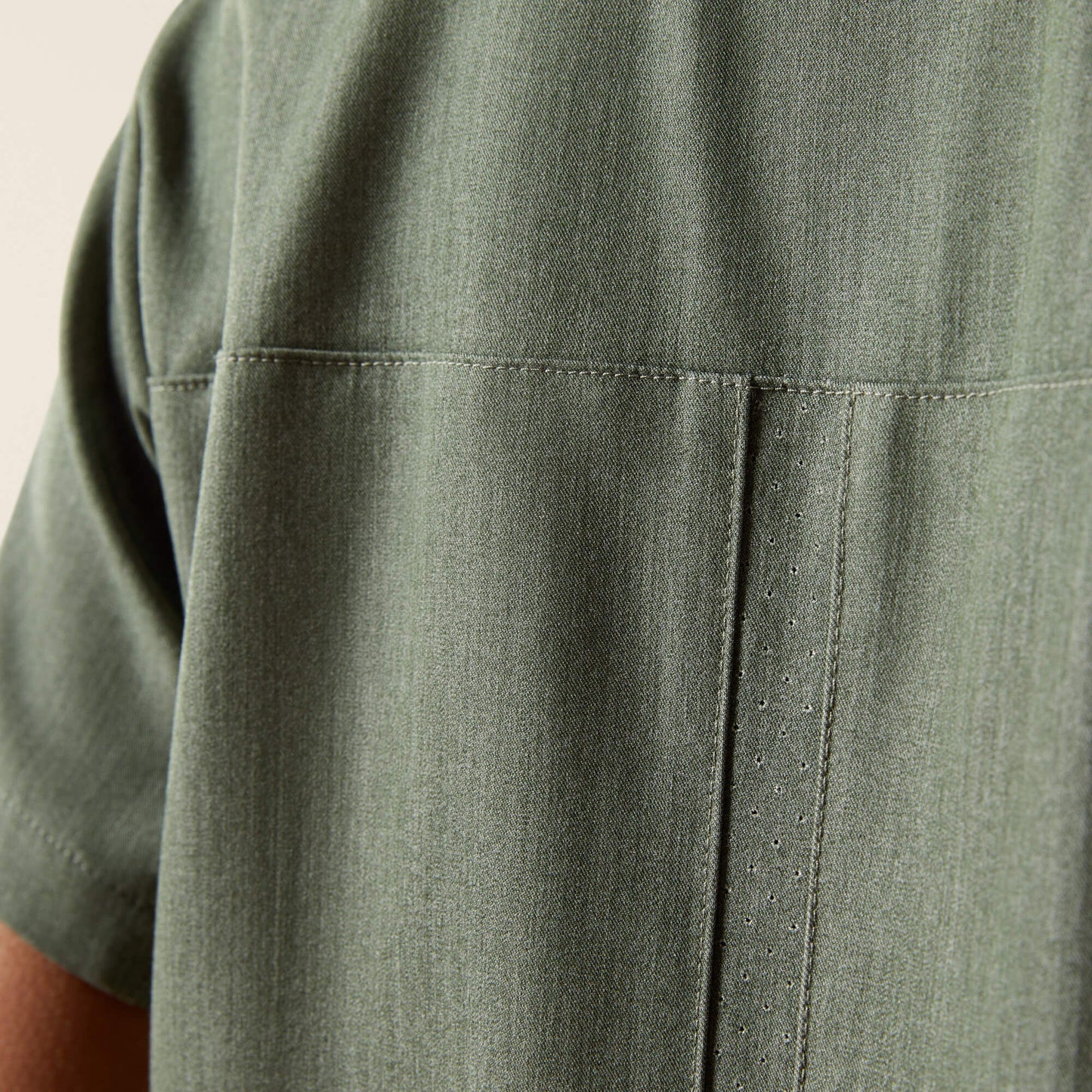 Beth Basic Scrub Top Women | Ariat outlet