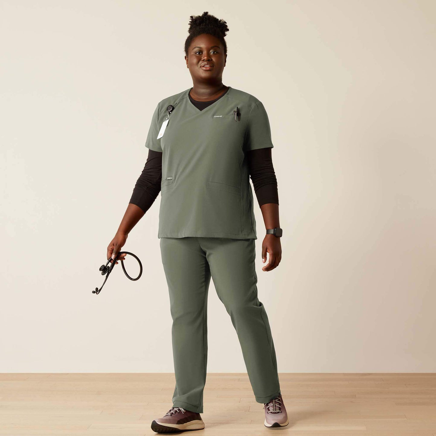 Clara 6 Pocket Scrub Top Women | Ariat sale