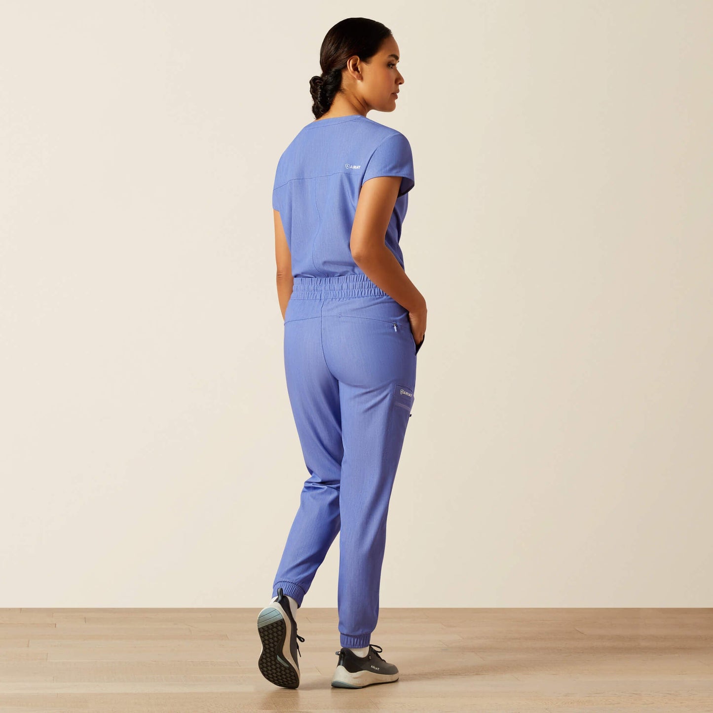 Blackwell Cargo Stretch Jogger Scrub Pant Women | Ariat online