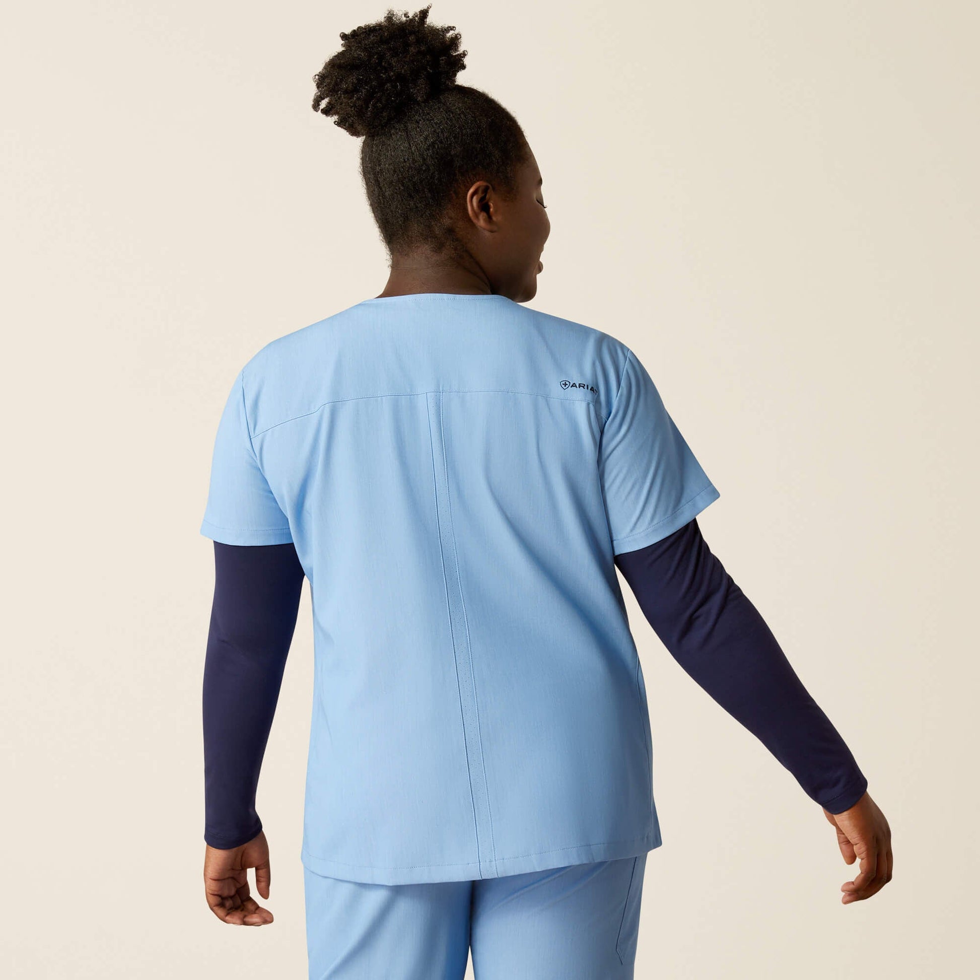 Clara 6 Pocket Scrub Top Women | Ariat sale