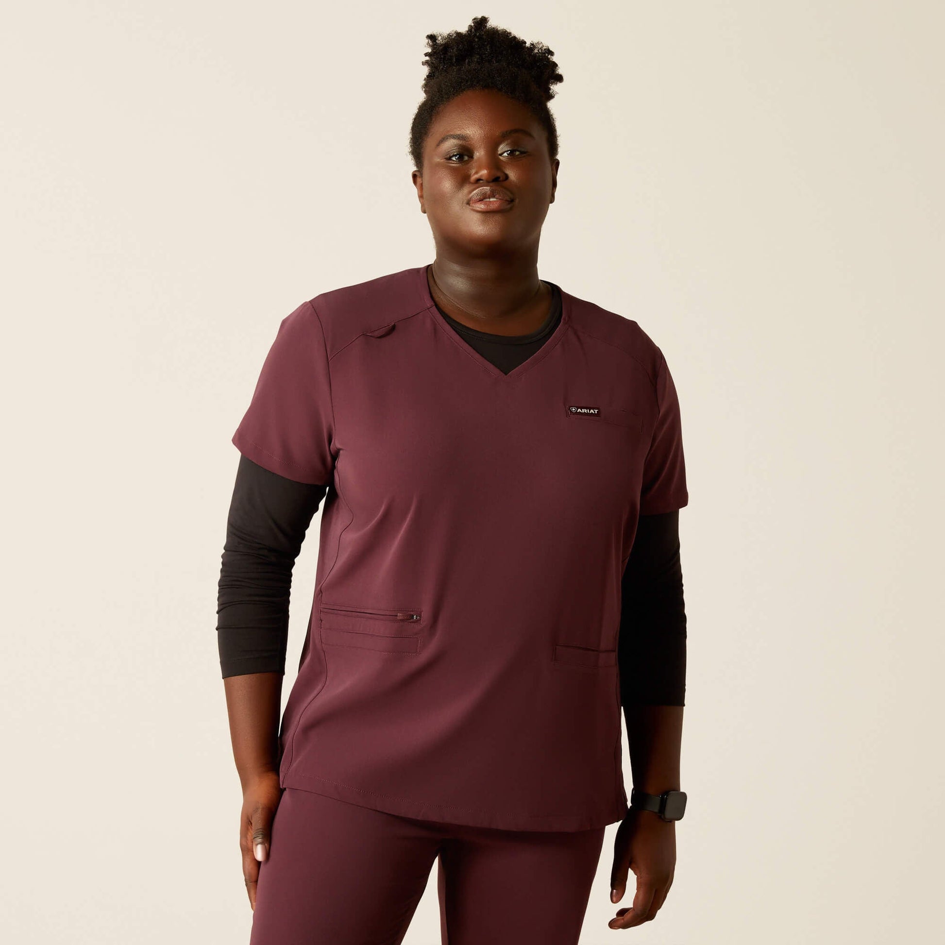 Clara 6 Pocket Scrub Top Women | Ariat outlet