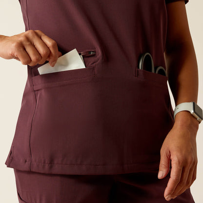 Clara 6 Pocket Scrub Top Women | Ariat outlet