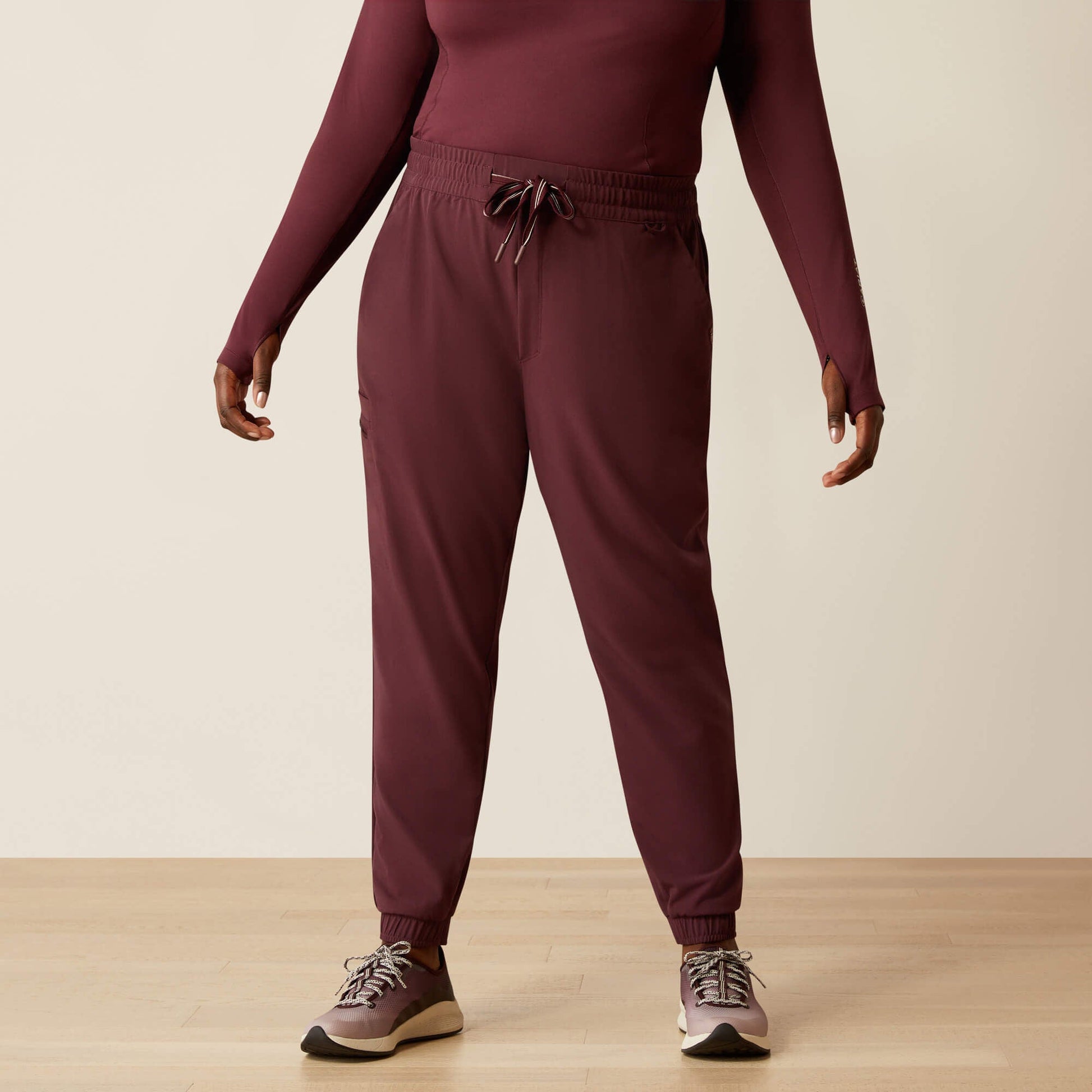 Blackwell Cargo Stretch Jogger Scrub Pant Women | Ariat sale