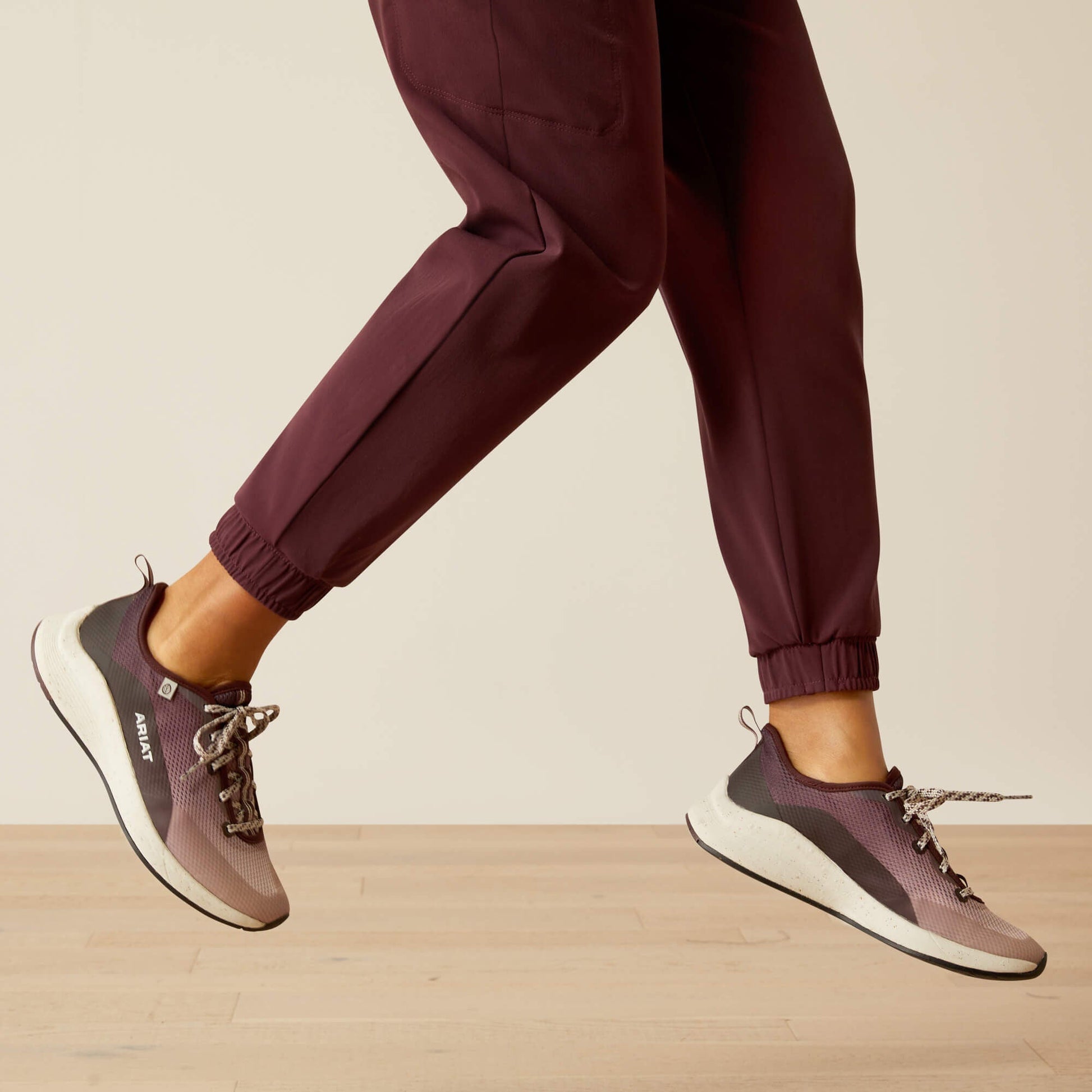 Blackwell Cargo Stretch Jogger Scrub Pant Women | Ariat sale