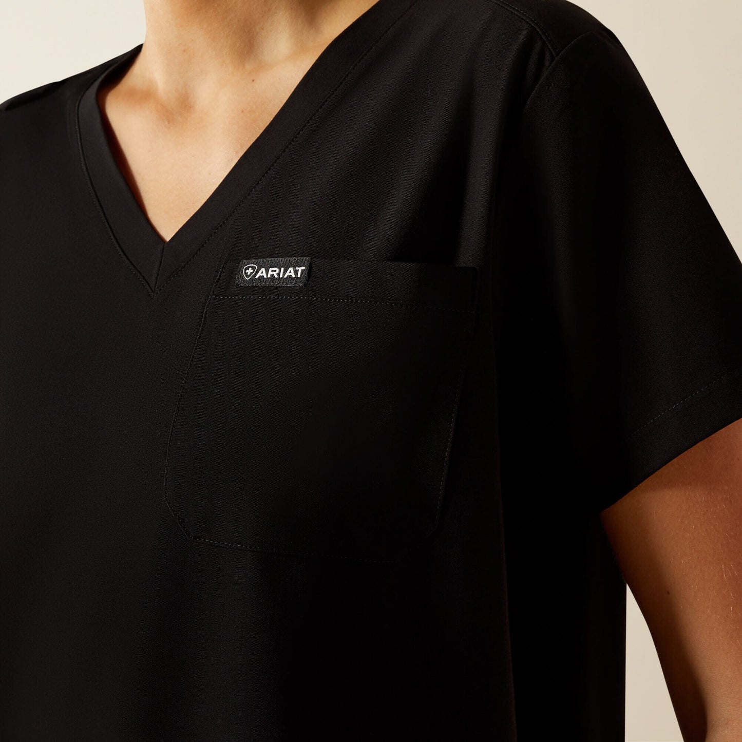Beth Basic Scrub Top Women | Ariat outlet