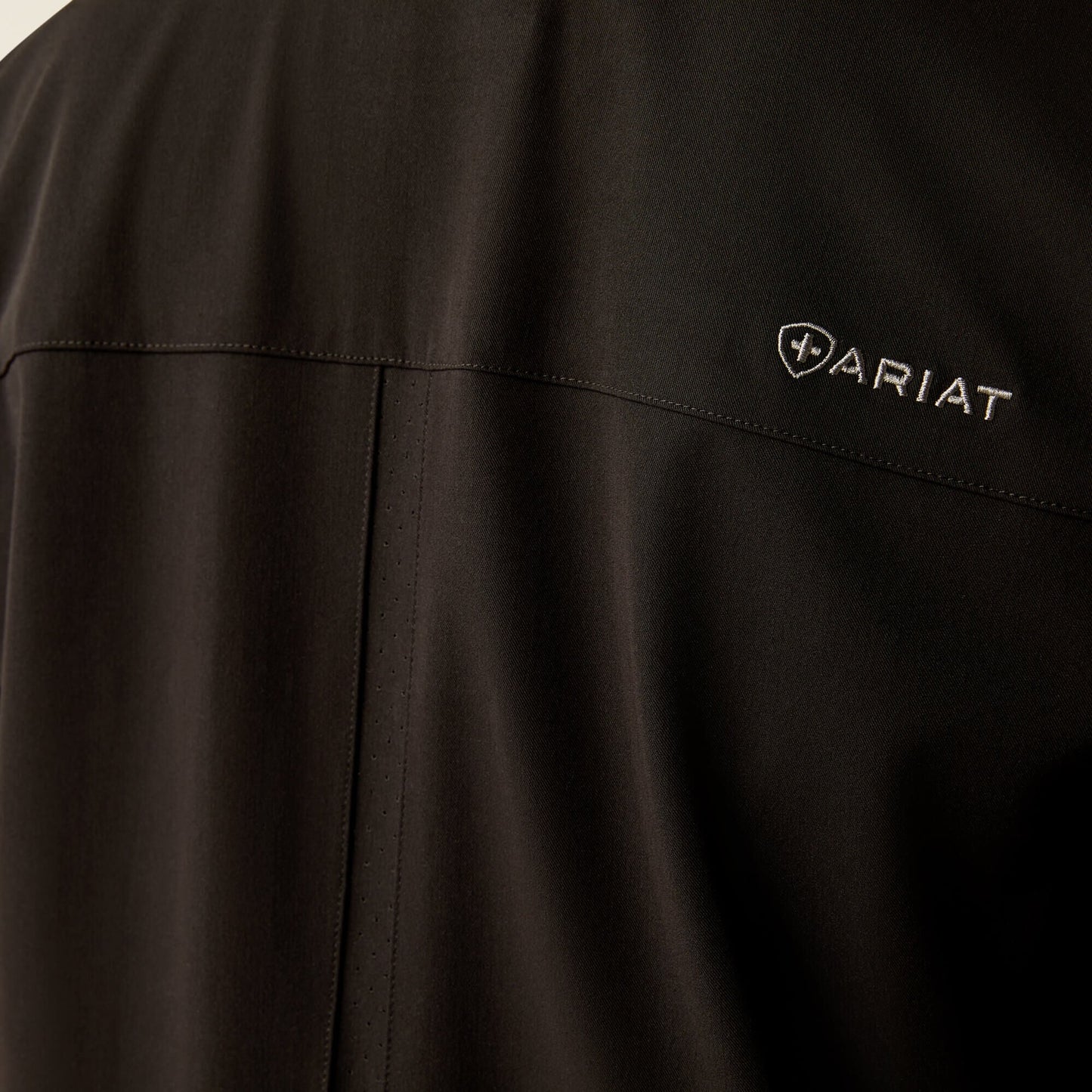 Clara 6 Pocket Scrub Top Women | Ariat online shop