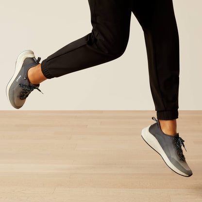 Blackwell Cargo Stretch Jogger Scrub Pant Women | Ariat online