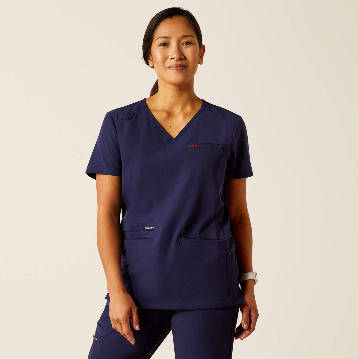Clara 6 Pocket Scrub Top Women | Ariat outlet