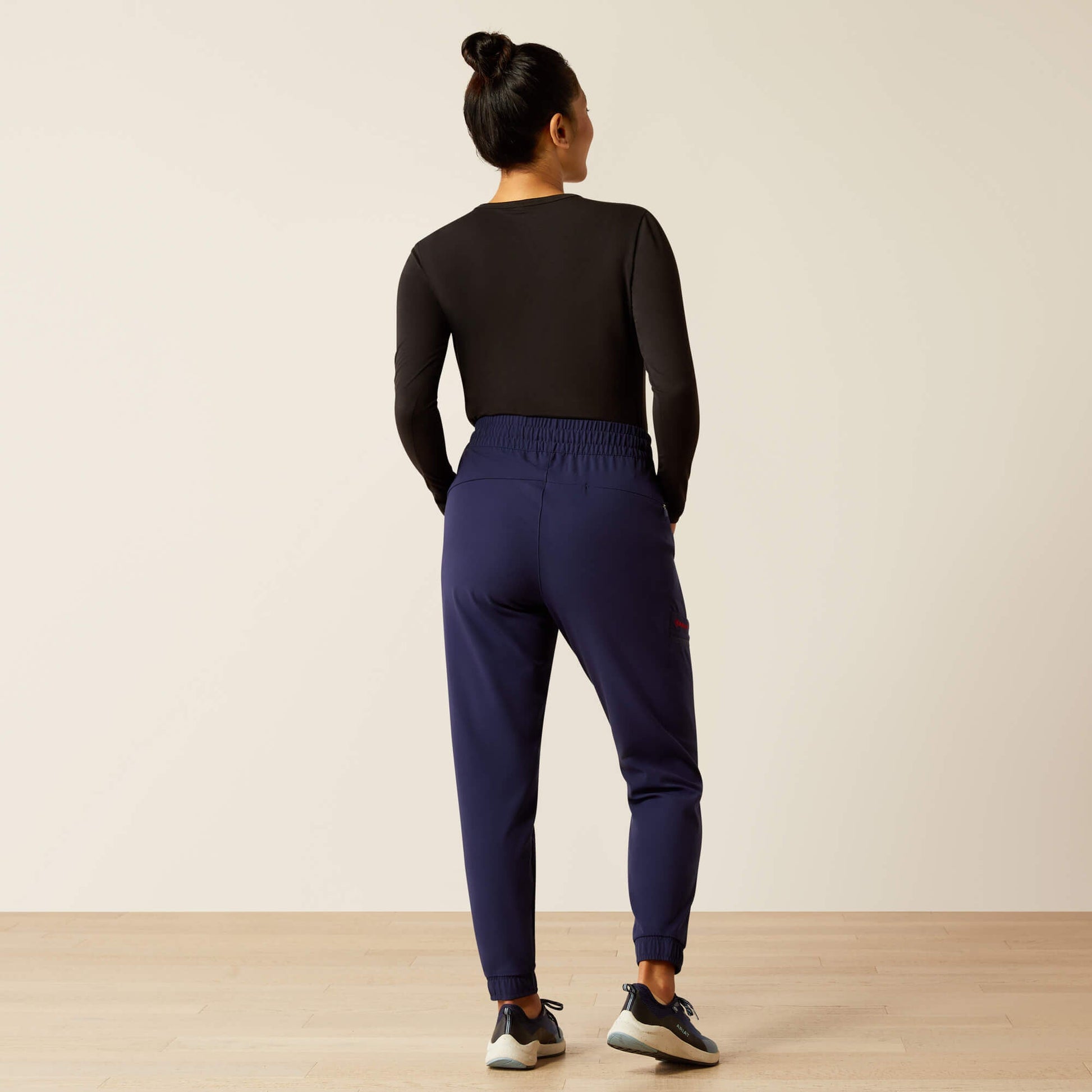 Blackwell Cargo Stretch Jogger Scrub Pant Women | Ariat on sale