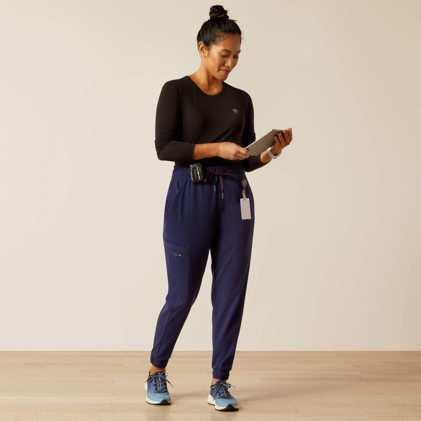 Blackwell Cargo Stretch Jogger Scrub Pant Women | Ariat on sale