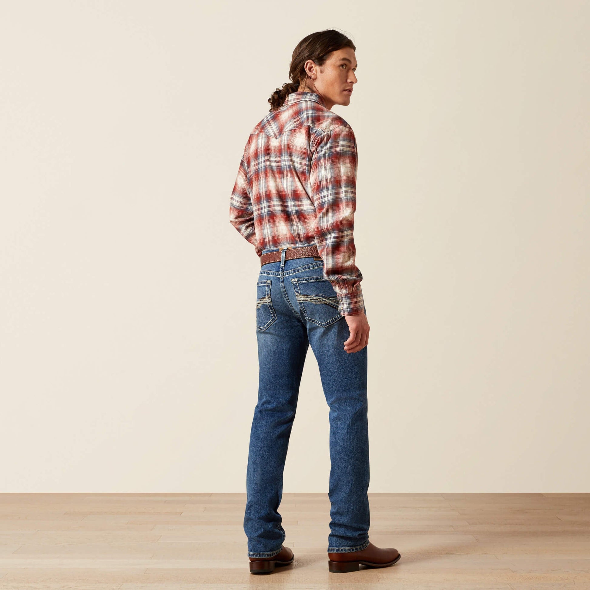 M8 Modern Dean Straight Leg Jean Trends | Ariat online