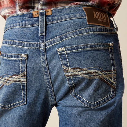 M8 Modern Dean Straight Leg Jean Trends | Ariat online