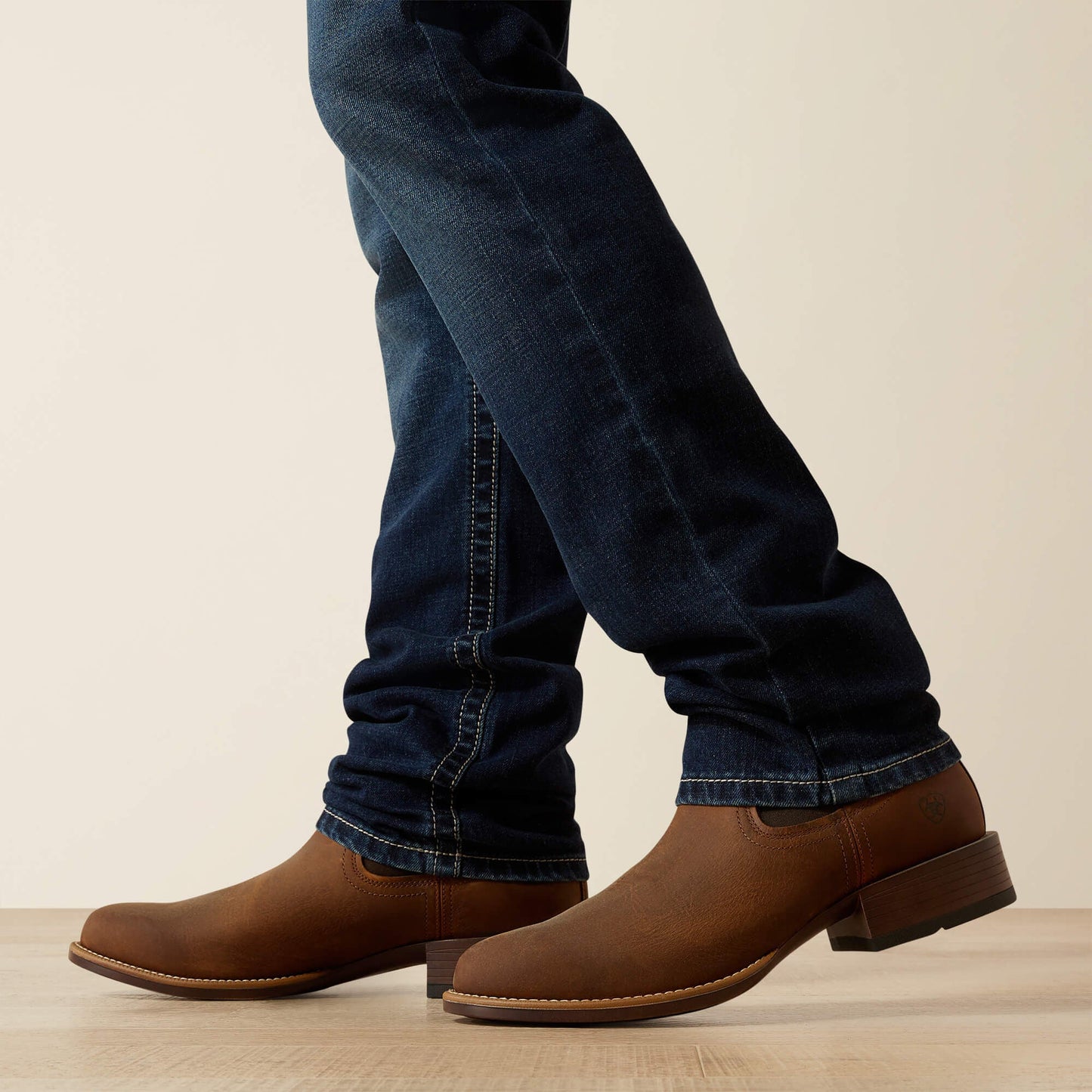 M8 Modern Jason Slim Leg Jeans Trends | Ariat for sale