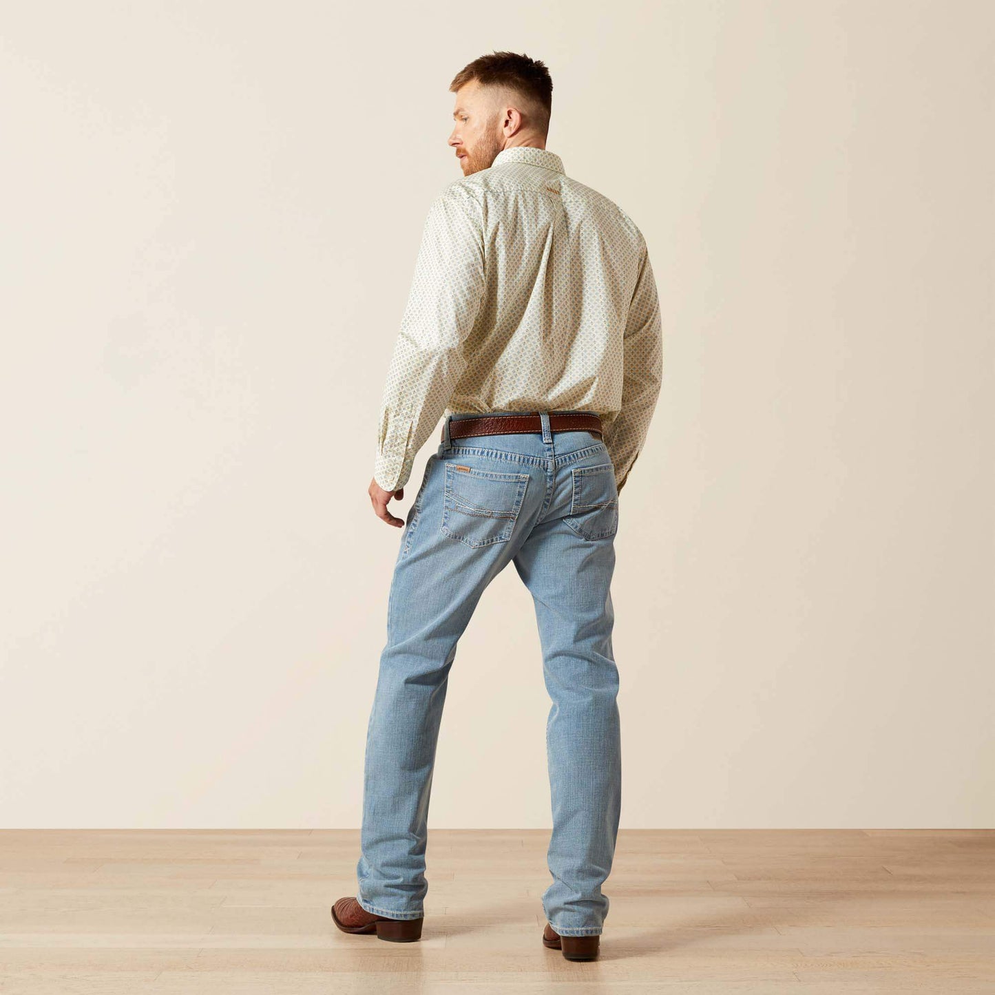 M4 Relaxed Lucas Straight Leg Jean Trends | Ariat online shop
