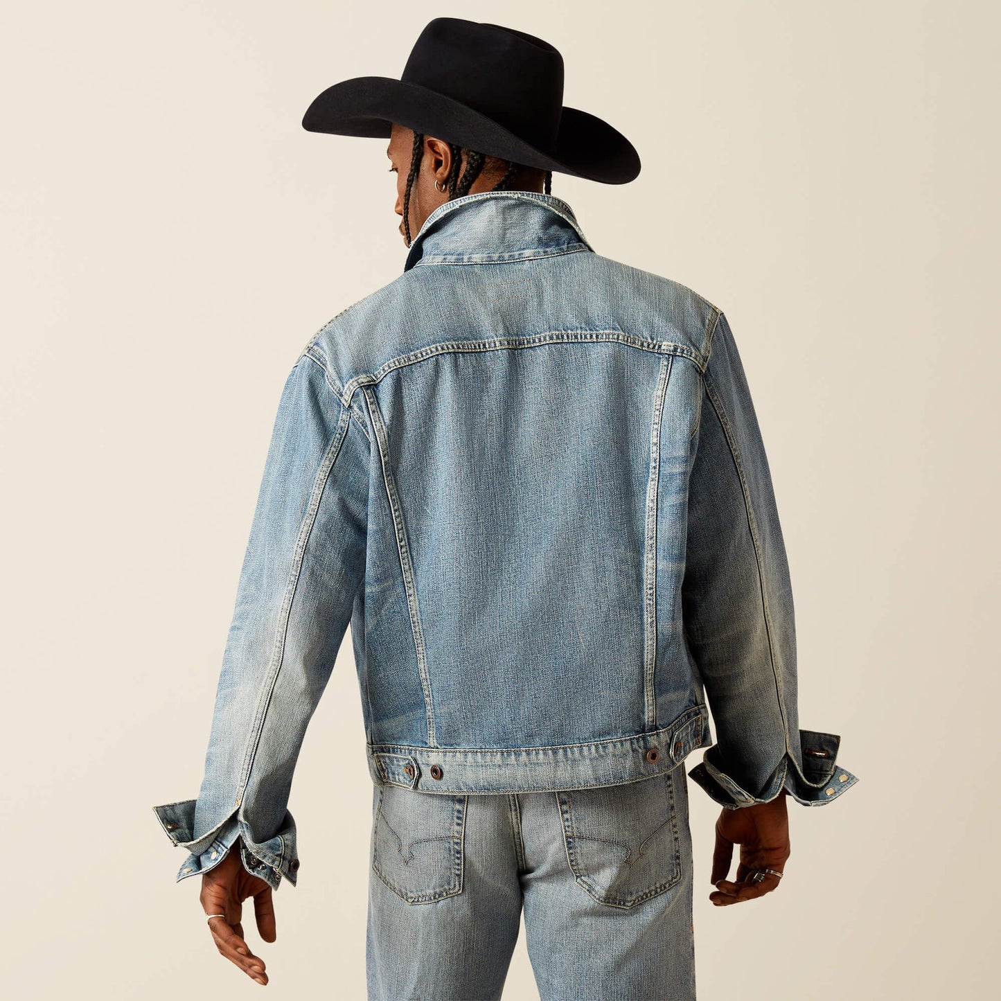 Everybody's Yellowstone Hometown Denim Jacket Trends | Ariat on sale