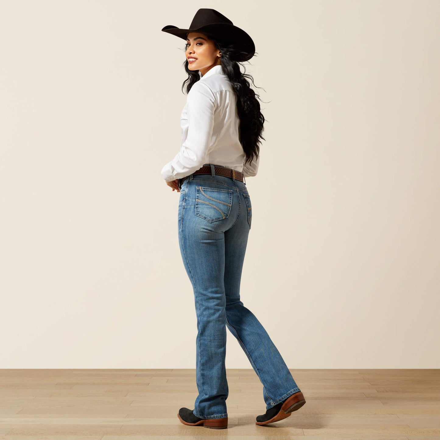 High Rise Rowyn Boot Cut Jean Trends | Ariat online shop